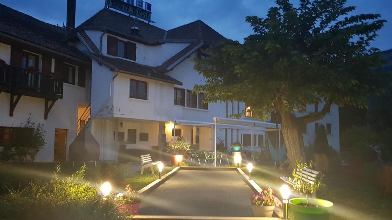 Hotel Restaurant Le Traineau Clelles ภายนอก รูปภาพ
